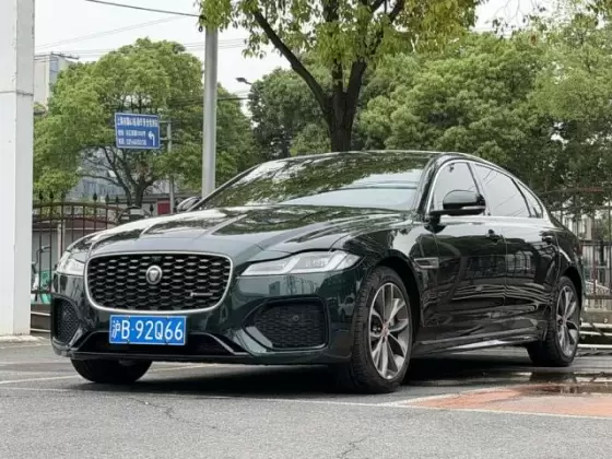 Jaguar XFL