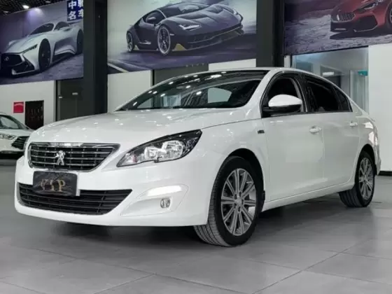 Peugeot 408