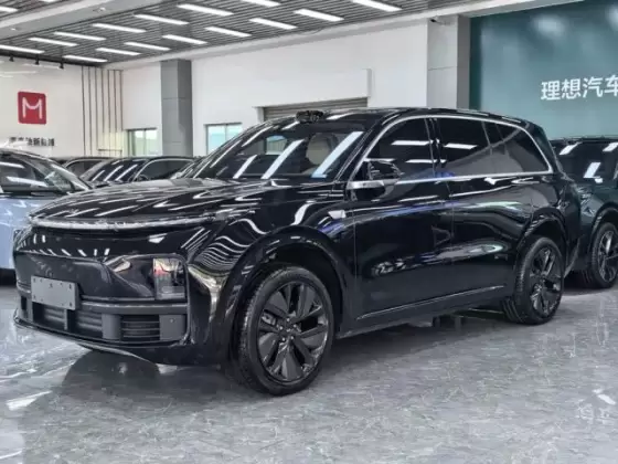 Li Auto L9
