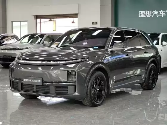 Li Auto L7