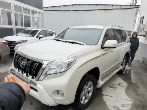 Toyota Prado (Imported) 2017 Prado 2.7 EXR Middle East Version