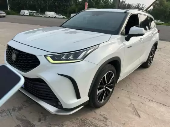 Toyota Crown Lufang 2021 Crown Kluger 2.5 CVT 4WD Prestige