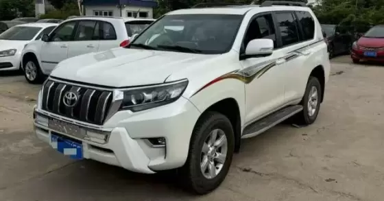 Toyota 2016 Prado 2.7 Standard