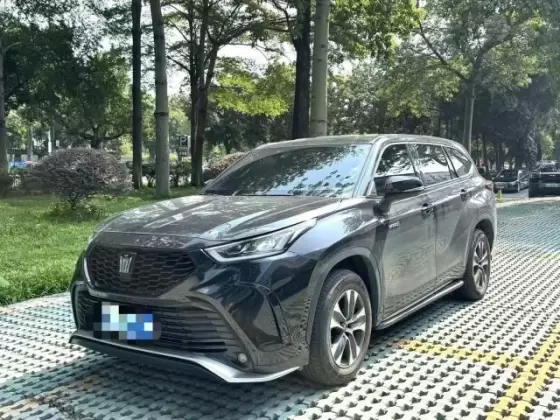 Toyota Crown Lufang 2023 Crown Kluger 2.5 CVT 2WD Entry 5-Seater