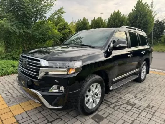 Toyota Land Cruiser (Imported) 2019 Land Cruiser 4.0 GXR GT Middle East Edition
