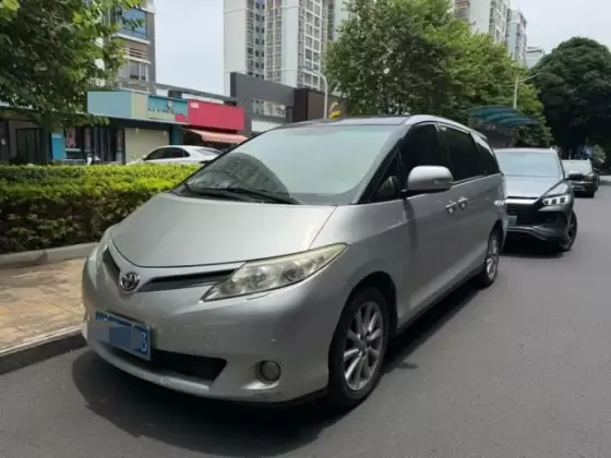 Toyota Previa (Imported) 2012 Previa 2.4 CVT 7-seater Luxury