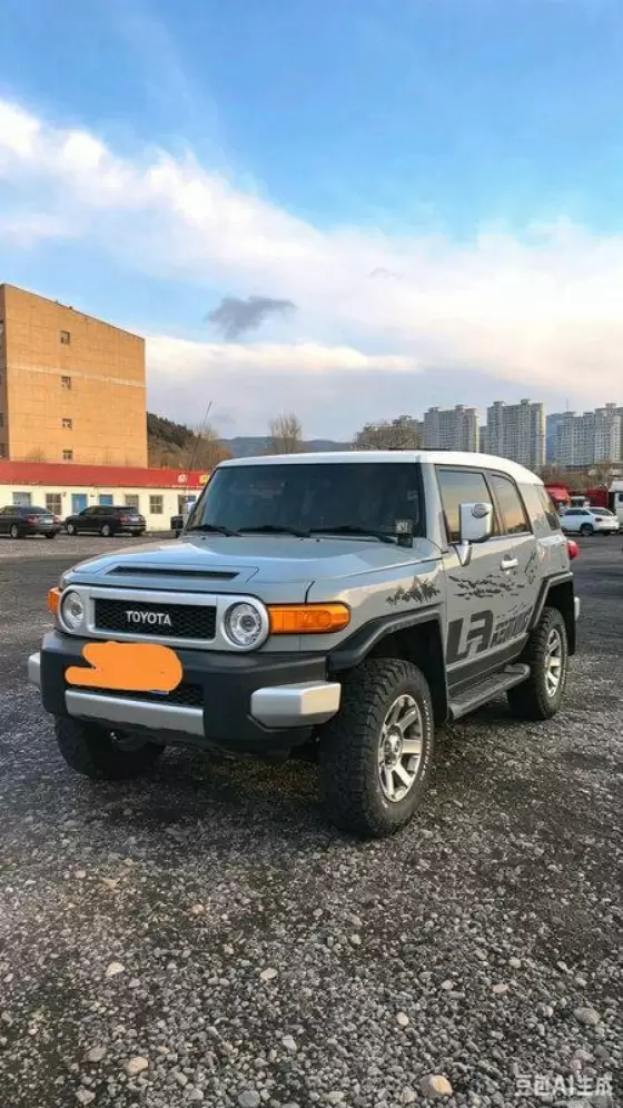 Toyota FJ Cruiser