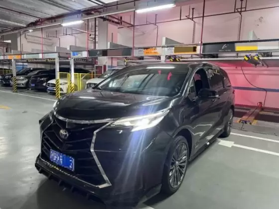Toyota Sienna