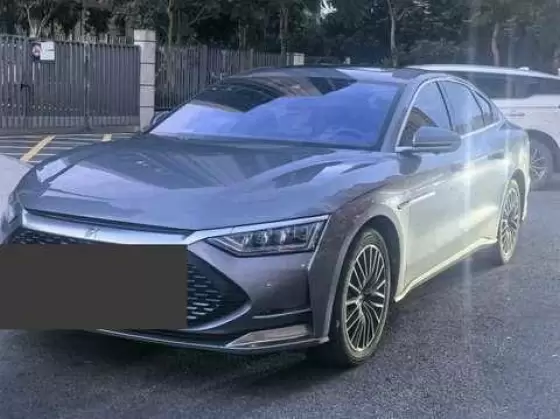 BYD Han EV