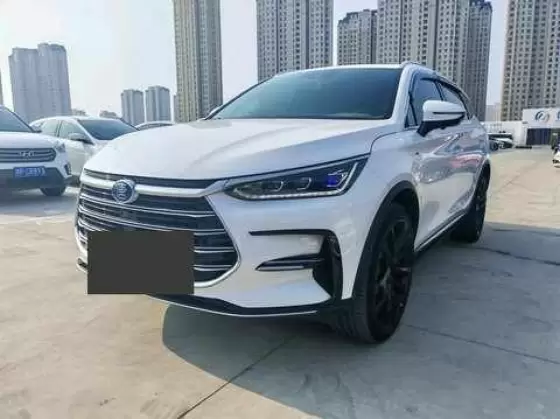 BYD Tang EV