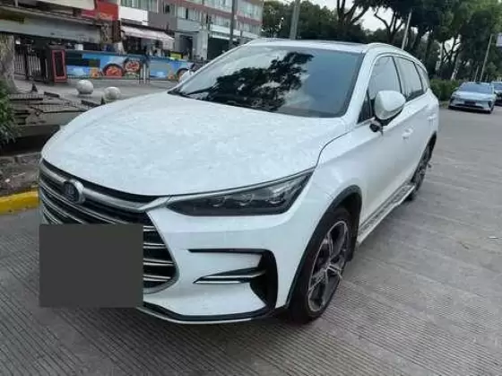 BYD Tang EV