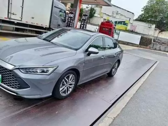 BYD Qin PLUS EV