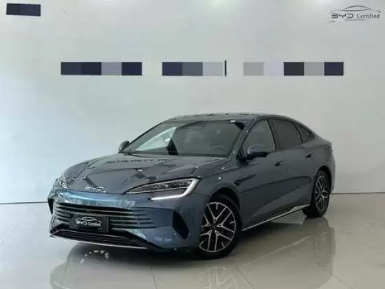 BYD Sealion 7