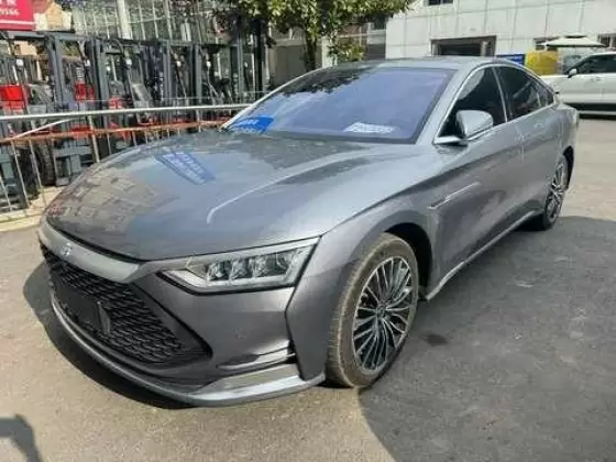 BYD Han EV