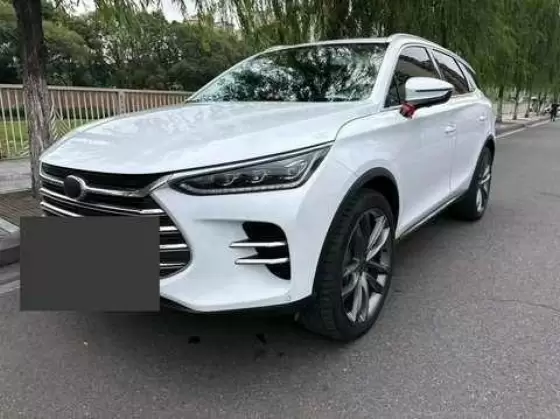 BYD Tang EV