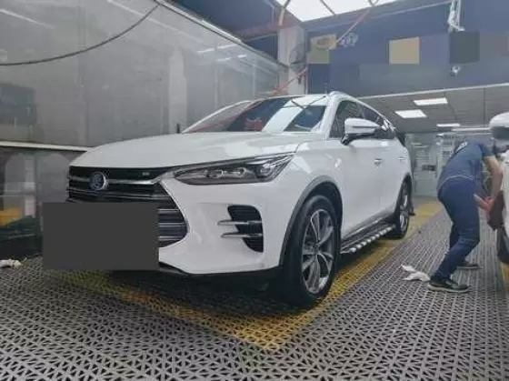 BYD Tang EV