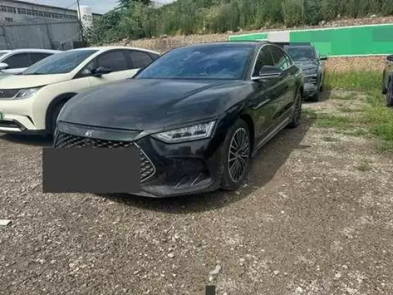 BYD Han EV