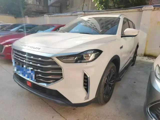 Jetour 2021 X70 PLUS 1.5T Mountain 7-seater