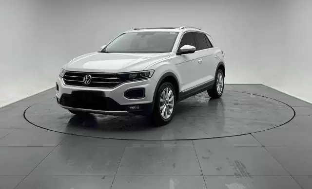 Volkswagen T-Roc 2022 T-ROC 1.4 TSI 280 TSI Front-Wheel Drive Elite PLUS