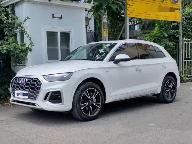 Audi 2023 Q5L 2.0 TFSI 40 TFSI Fashion Dynamic Version